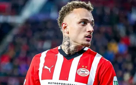 Noa Long'u Napoli'ye kaptıran PSV gözünü Galatasaraylı yıldıza dikti