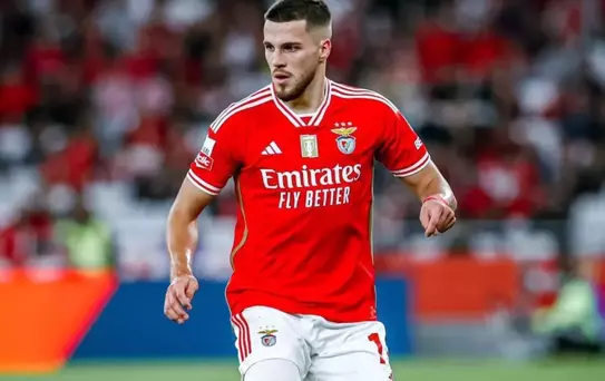 David Jurasek'te mutlu son! Beşiktaş sezonun ilk transferini Benfica'dan yaptı