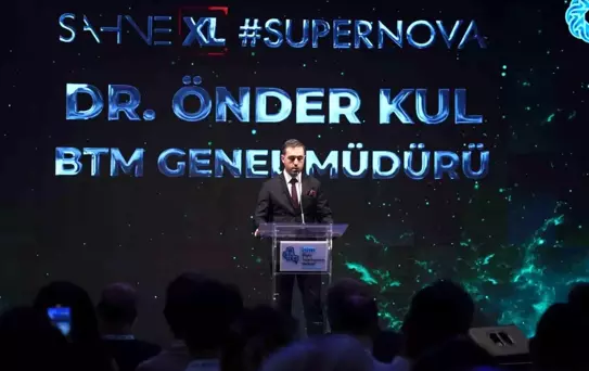 BTM'de 'Supernova' Temalı Sahne XL Etkinliği