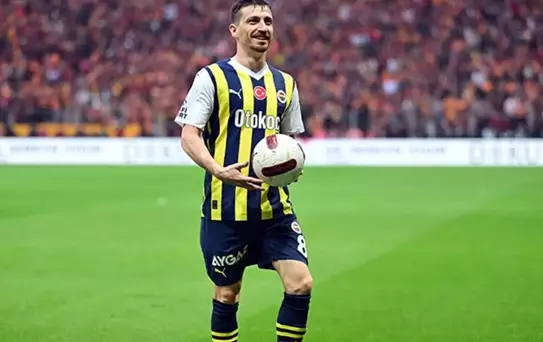 Takımdan ayrılıyor mu! Fenerbahçe'den Mert Hakan Yandaş kararı
