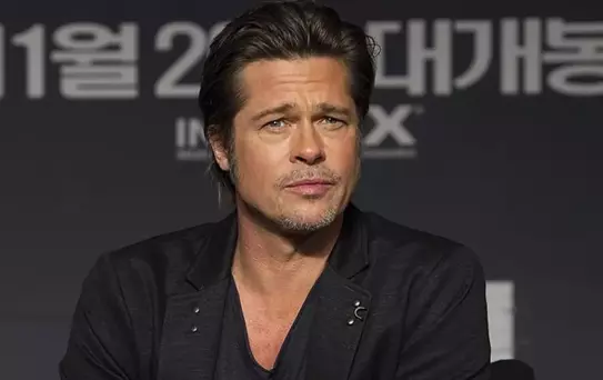 Brad Pitt'in Los Angeles'taki evi soyguncuların hedefi oldu
