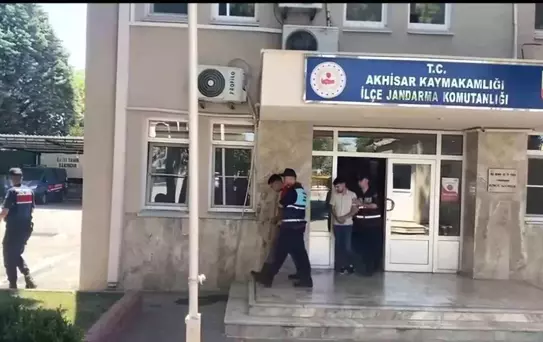 Akhisar'da Hırsızlık Olayı Aydınlatıldı