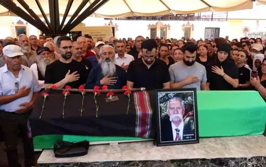 Tunceli'nin Sembolik İsimlerinden Uzun Mehmet Son Yolculuğuna Uğurlandı