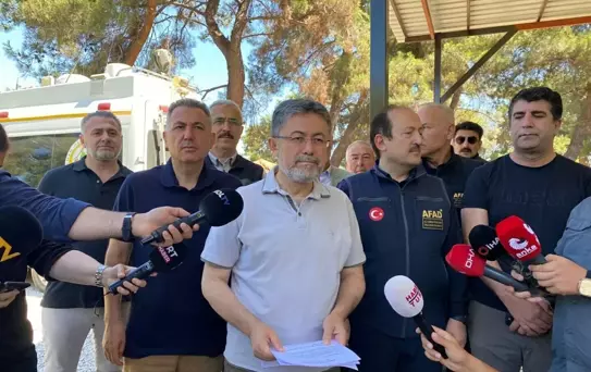 İzmir'deki orman yangını 2'nci gününde (2)