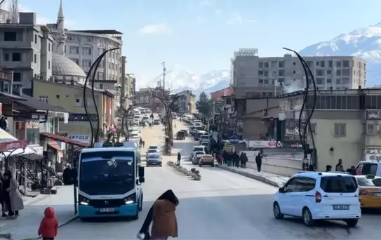Hakkari'de 4.4 Büyüklüğünde Deprem