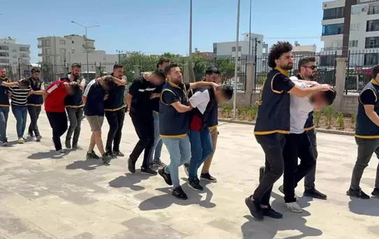 Adıyaman'da Cinayet: Altı Şüpheli Adliyeye Sevk Edildi