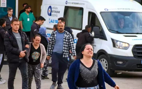Eşini 17 Bıçakla Öldüren Sanığa Ağır Ceza