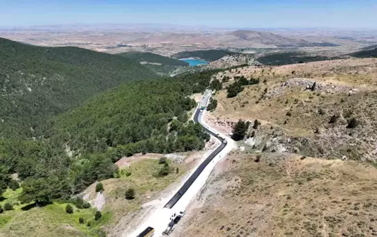 Selçuklu Belediyesi'nden Dış Mahallelere Yol Genişletme ve Asfalt Çalışmaları