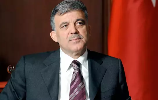 Yapay zekayla vurgun yapan çeteler Abdullah Gül'ü de isyan ettirdi