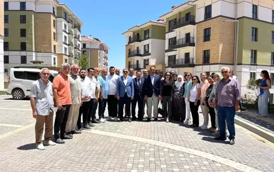 Mersin'de TOKİ'deki hak sahipleri evlerine kavuştu