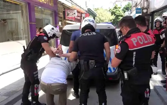Samsun'da Gazeteciye Polis Müdahalesi