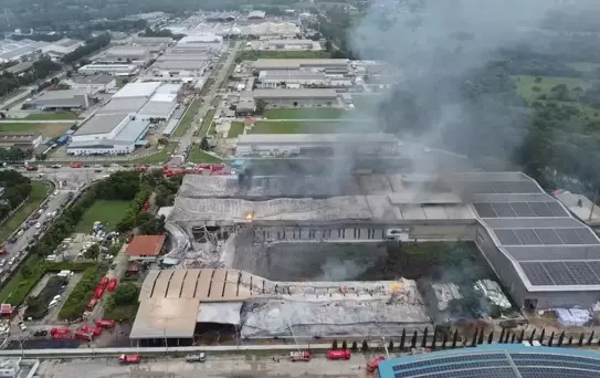 Tayland'da kağıt fabrikası yangını: 8 ölü