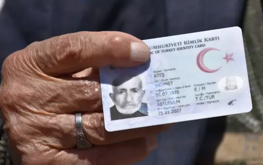 100 Yaşına Giren Mehmet Ateş'in Kutlaması