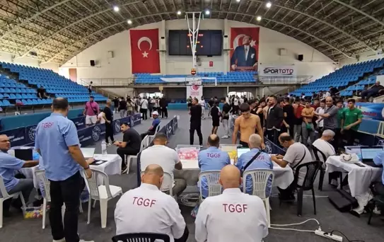Kırkpınar Yağlı Güreşleri Başlıyor