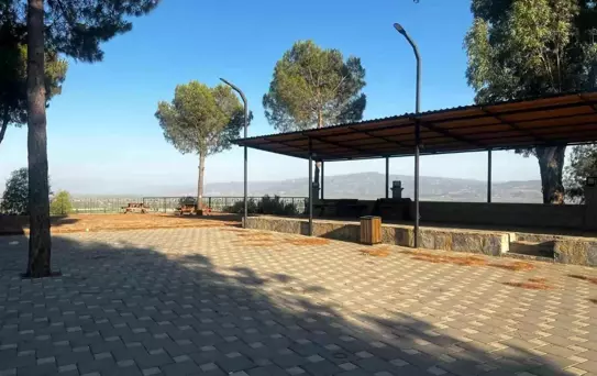 Şahin Tepesi'nde Çöp İhlali Tehlikesi