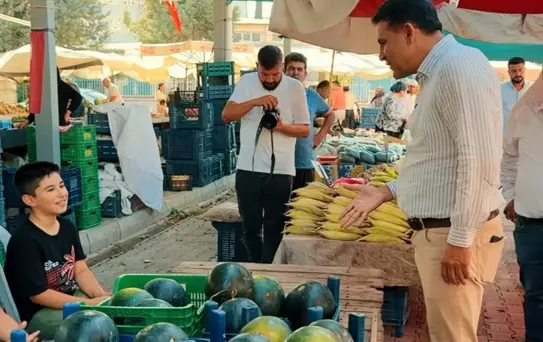 Kozan Belediye Başkanı Atlı, Semt Pazarında Çocuklarla Renkli Diyaloglar Kurdu