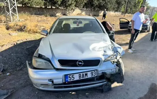 Hatay'da Trafik Kazası: 2 Yaralı