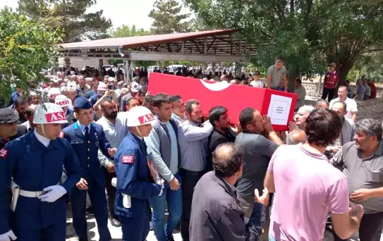Kıbrıs Gazisi Arif Ülü Son Yolculuğuna Uğurlandı