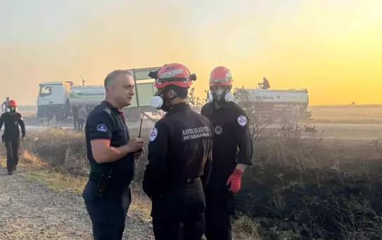 Kartal Belediyesi Arama Kurtarma Ekibi Silivri'de Yangınla Mücadeleye Destek Verdi