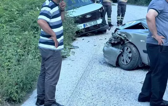 Kastamonu'da Otomobil Kazası: 1 Yaralı