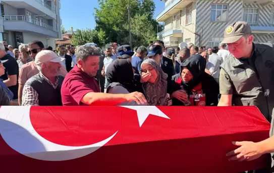 Orman Yangınında Şehit Olan Dozer Operatörü İbrahim Demir'in Cenazesi Konya'da Toprağa Verildi