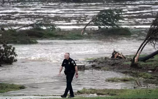 Texas'ta Sel Felaketi: 27 Kişi Hayatını Kaybetti, 27 Çocuk Kayıp
