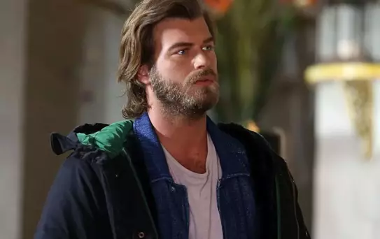 Kıvanç Tatlıtuğ, 'Olasılıksız' dizisiyle ekranlara dönüyor