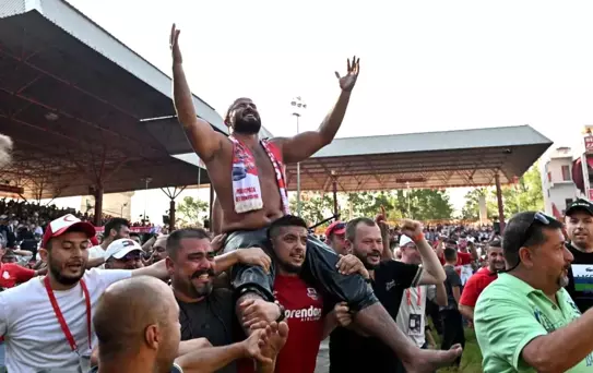 Altın kemer üçüncü kez Antalya'ya geldi, kutlama töreni şehitler nedeniyle ertelendi
