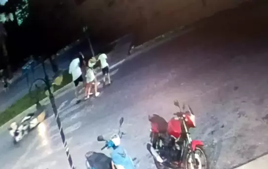 Antalya'da Motosiklet Kazası: 3 Rus Turist Yaralandı