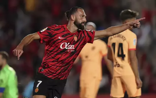Vedat Muriqi 4 yıllık imzayı attı