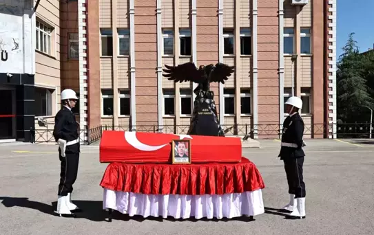 Sivas'ta Hayatını Kaybeden Polis Memuru İçin Tören Düzenlendi