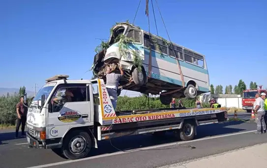 Trafik Kazasında 8 Ölüm: Minibüs Şoförüne 16 Yıl Ceza
