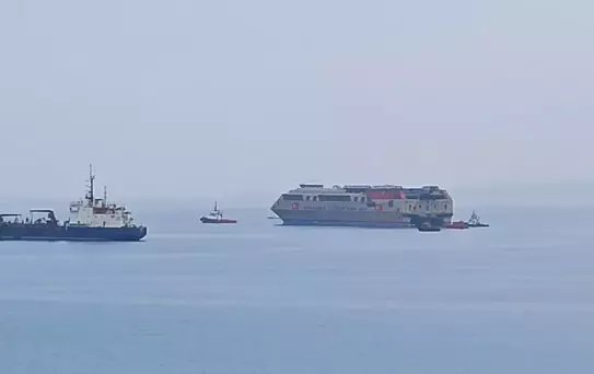 Rauf Bey Yaşam Gemisi İskenderun'dan Ayrıldı