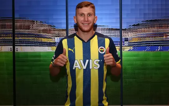 Fenerbahçe'de sadece 2 dakika oynayan Burak Kapacak'ın yeni takımı belli oldu