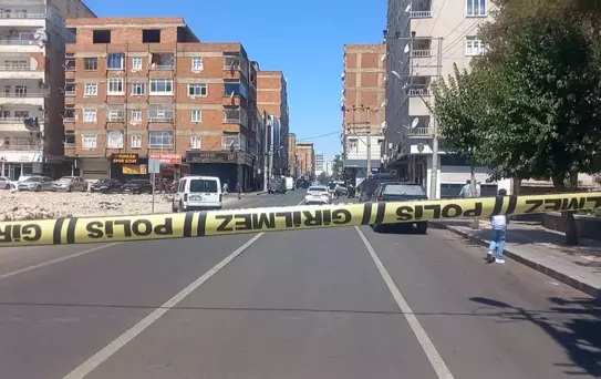 Diyarbakır'da Polislere Saldırı: 3 Yaralı