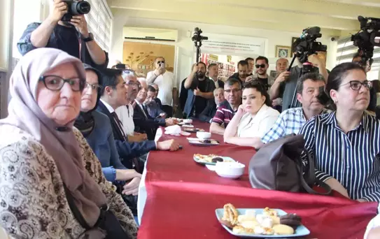 ŞEHİT AİLELERİNE ZİYARET
