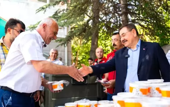 Gölbaşı Belediyesi'nden Muharrem Ayı'na Özel Aşure İkramı