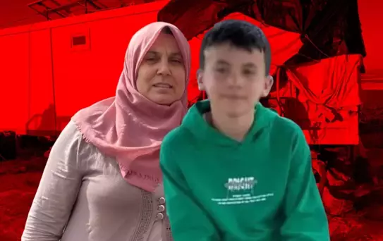 Soyguncular anneyi katletti, 12 yaşındaki oğlu ölü numarası yaparak kurtuldu