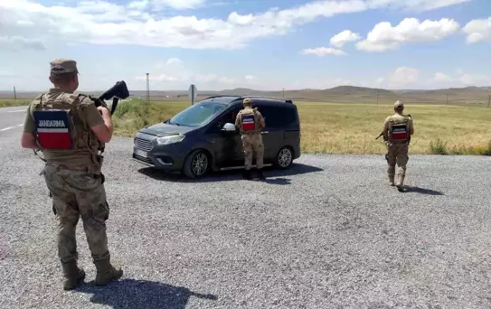Van'da Suç Operasyonu: 11 Tutuklama