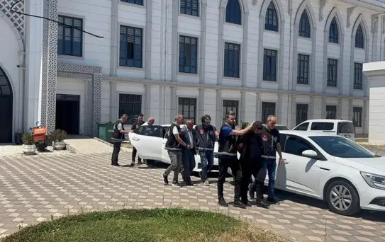 Kartepe'de Akraba Kavgası: İki Kişi Öldürüldü