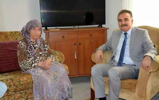 Kaymakam Odabaş'tan şehit annelerine anlamlı ziyaret