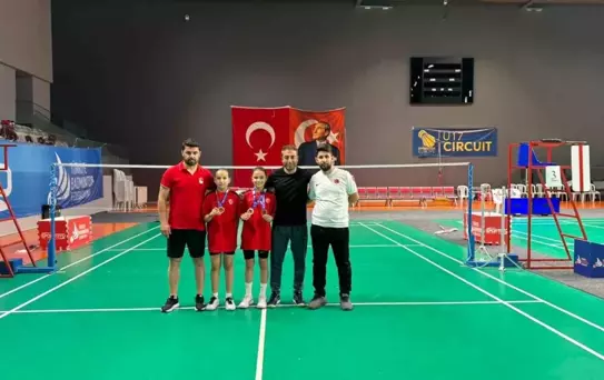 Kayserili Minik Sporculardan Badmintonda Başarı