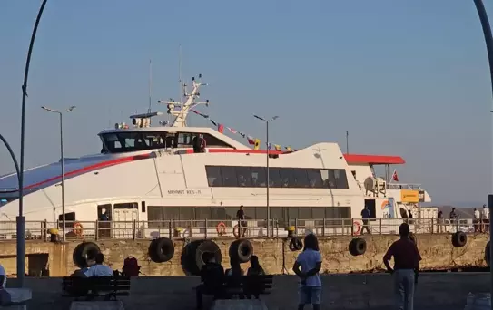 Deniz Otobüsü İstanbul'a Dönecek