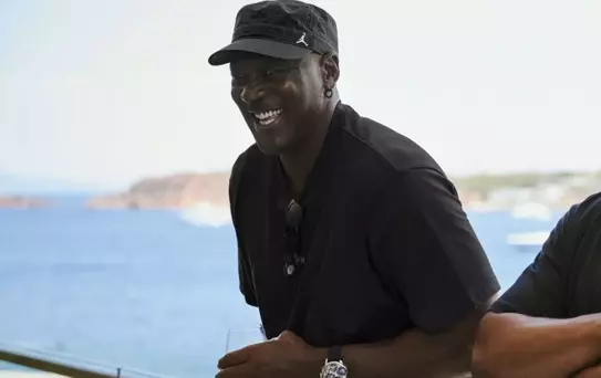 Michael Jordan'ın Yunanistan'da bıraktığı bahşişe çalışanlar bile inanamadı