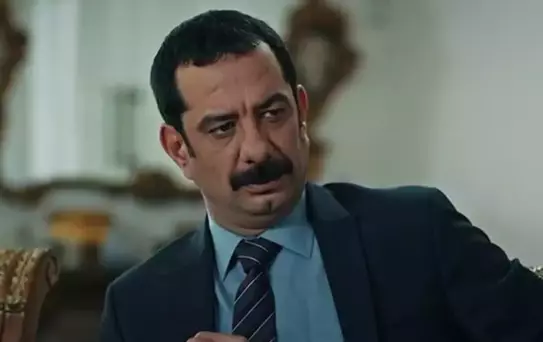 Ünlü oyuncu Emre Törün hayatını kaybetti