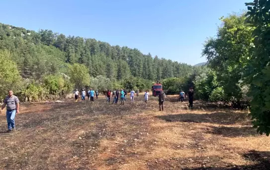 Burdur'da Kayı Köyü'nde Arazi Yangını Kontrol Altına Alındı
