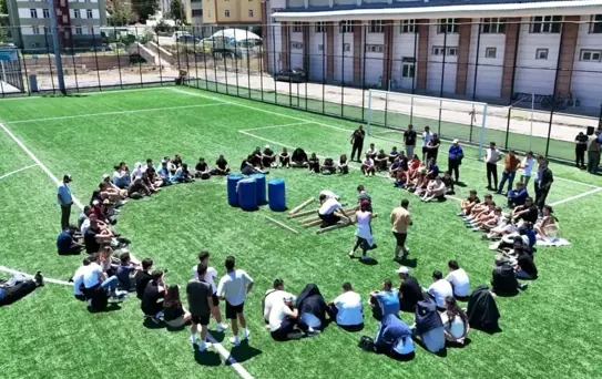 Alpha Team'den Rektör Levent'e Ziyaret