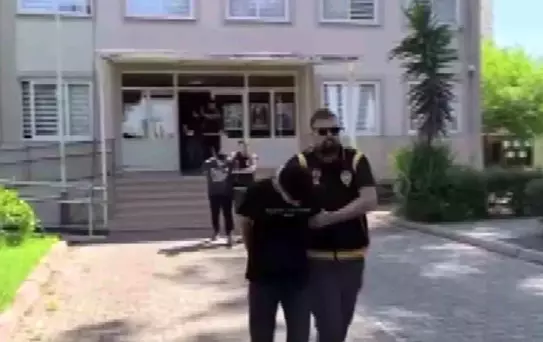 Adana'da 3 Milyon Lira Haraç İsteyen Çeteye Operasyon
