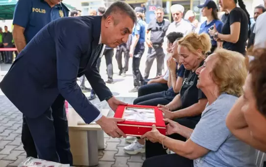 Aydıncık'ta Kalp Krizi Geçiren Polis Hayatını Kaybetti