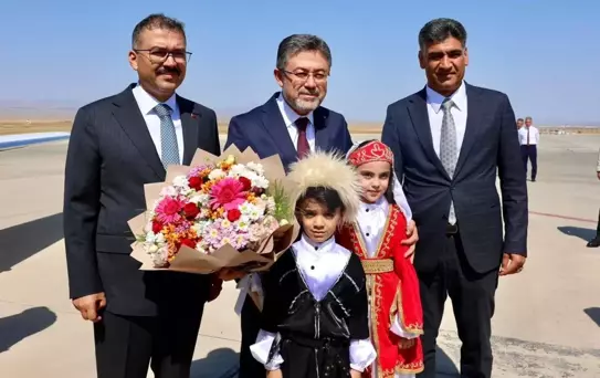 Tarım ve Orman Bakanı İbrahim Yumaklı, Iğdır'da